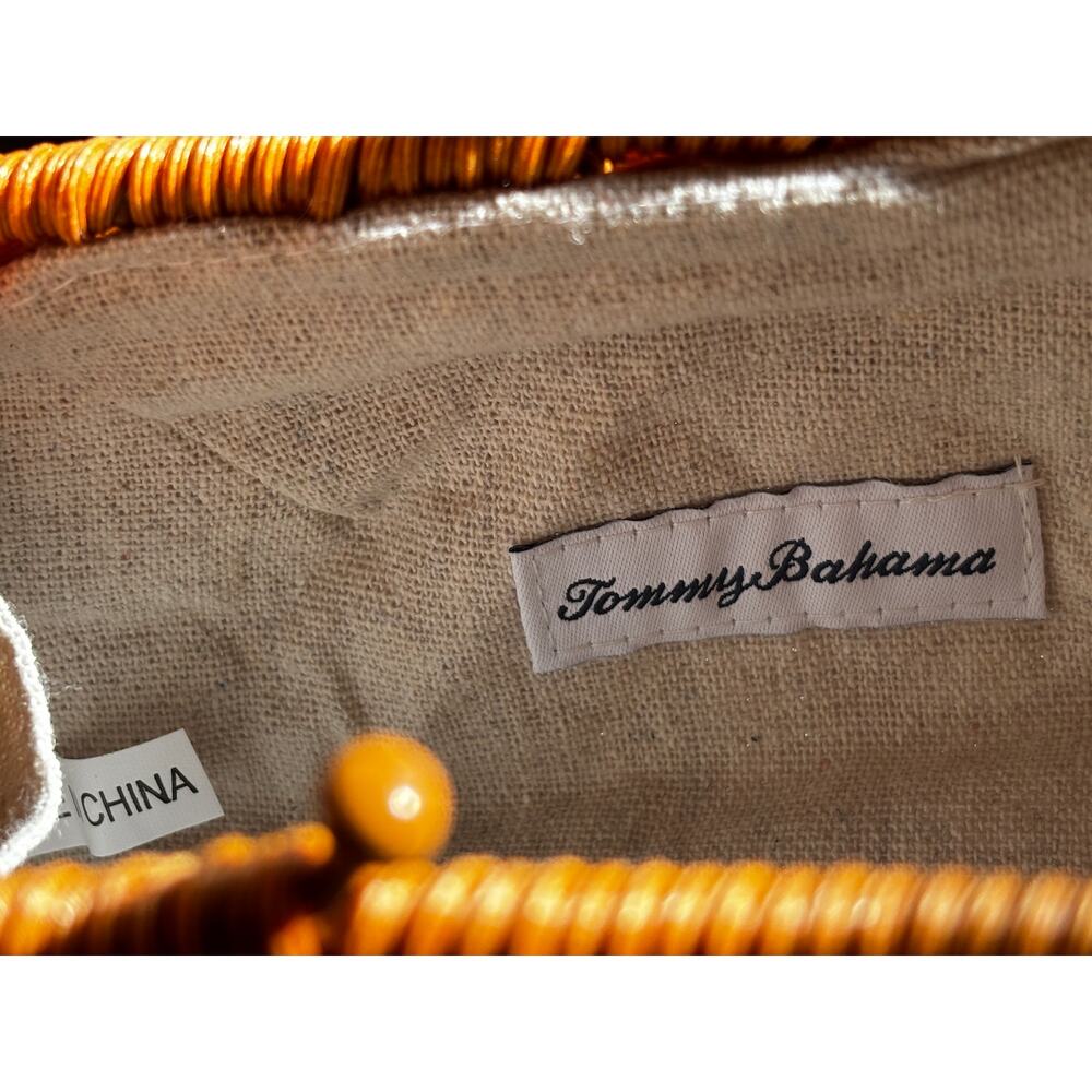 NWT Tommy Bahama Womens woven CrabShaped Wicker Handbag TikTok viral Coastal Fun - Picture 6 of 17